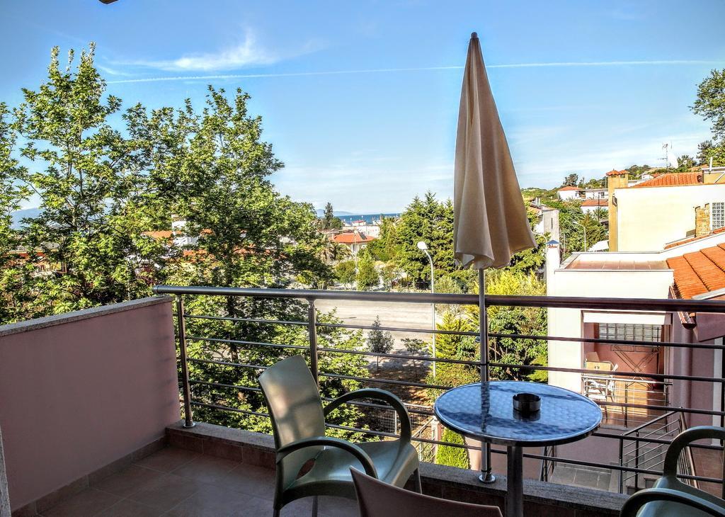 אולימפיאדה Yasoo Holiday Apartments מראה חיצוני תמונה